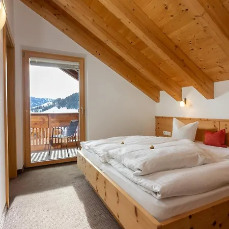Dorfblick - Apartments&rooms Fiss