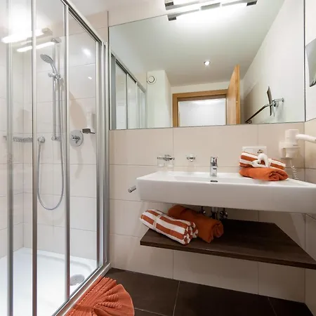 Dorfblick - & * פיס