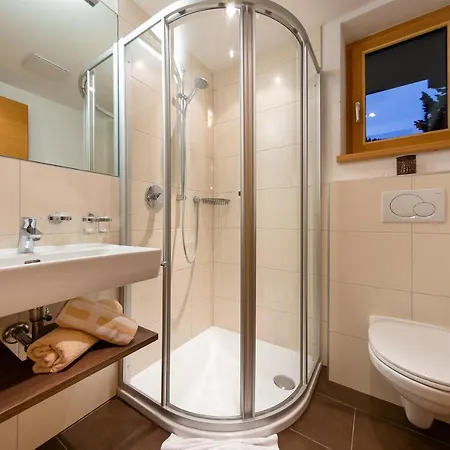 Dorfblick - & בית הארחה